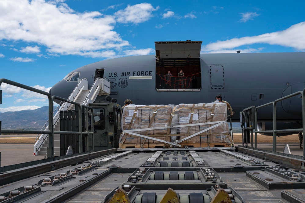 Travis AFB crew supports Denton Program