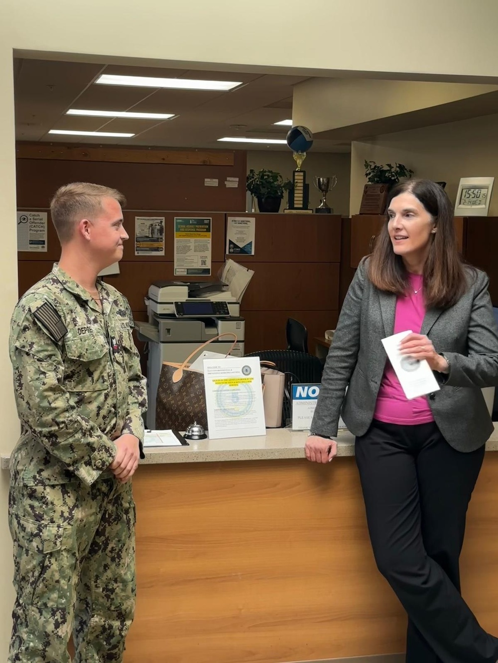 Deputy Assistant Secretary of the Navy (Military Manpower and Personnel) Visits Navy Environmental and Preventive Medicine Unit FIVE