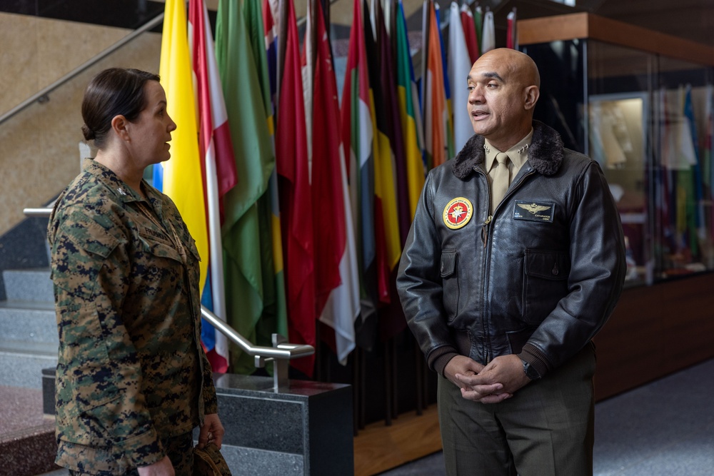 MARFORCOM CG visit Marine Corps Embassy Security Group