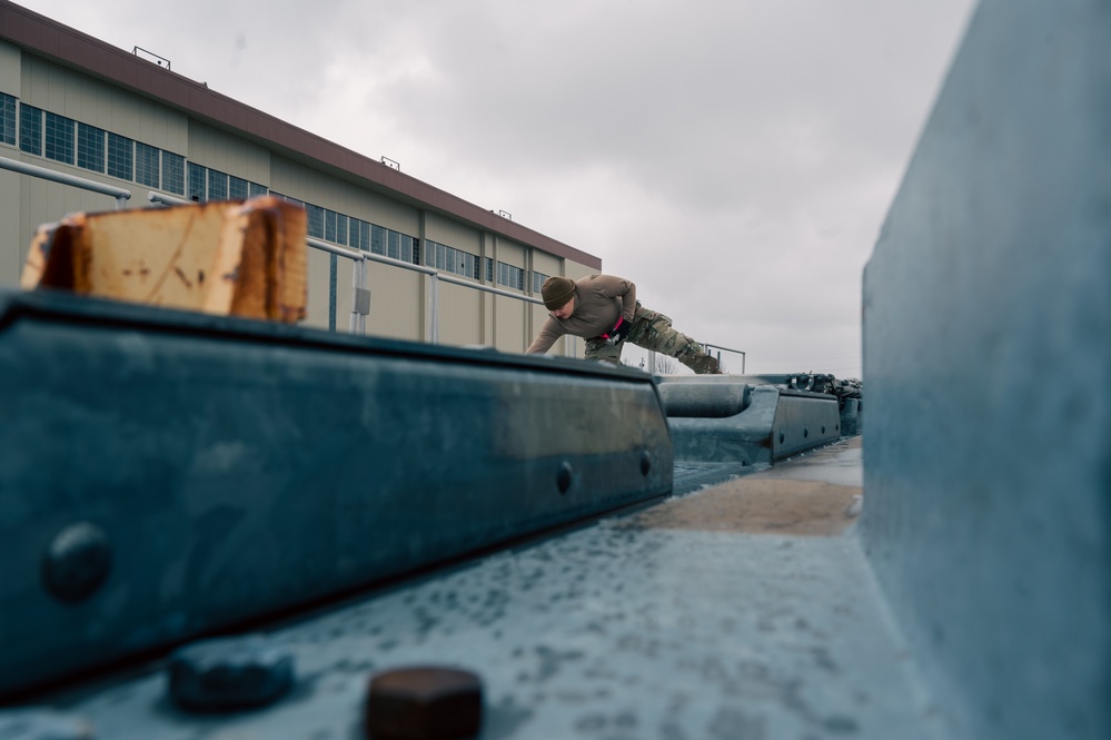 Cargo: The unseen side of the PDF line