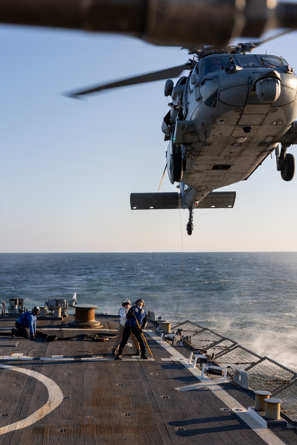 USS Stout conducts flight operation