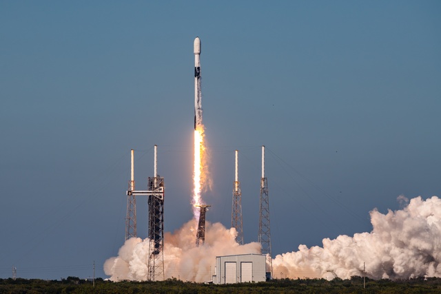 Falcon 9 Telkomsat-113BT Launch