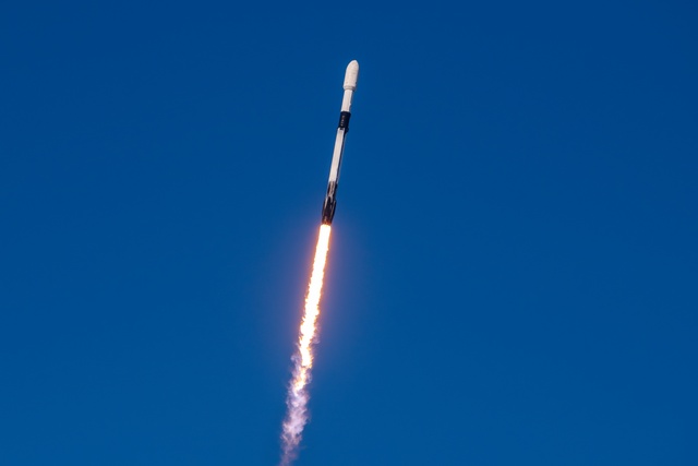Falcon 9 Telkomsat-113BT Launch