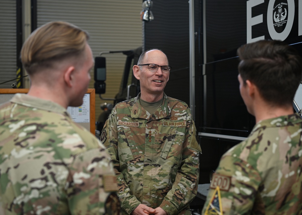 AFMC commander visits Vandenberg; Airmen in Support of Space