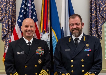 VCNO Meets with Commander of the Royal Netherlands Navy