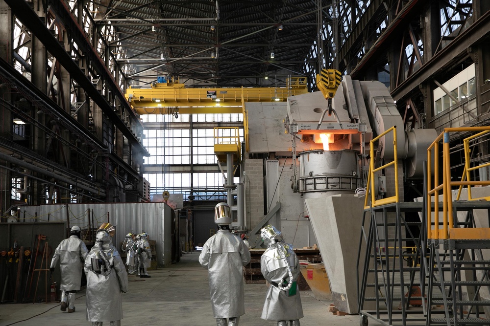 CNO Visits Philadelphia for Submarine and Shipbuilding Updates