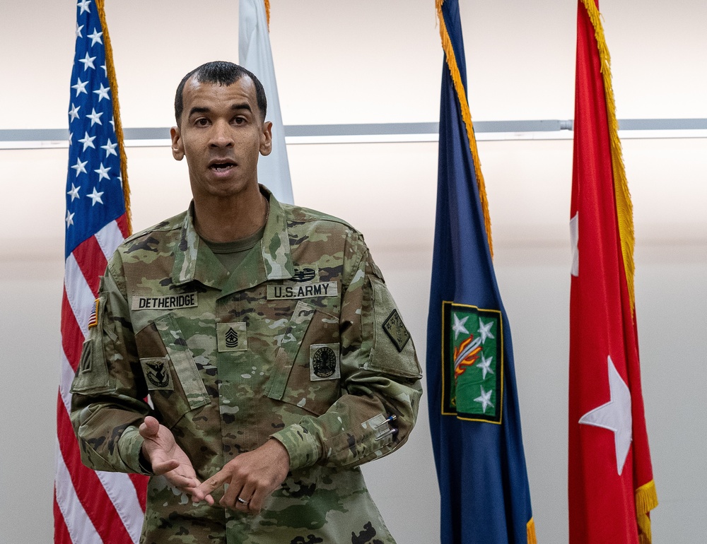 US Army 20th CBRNE Command leaders present retention excellence awards