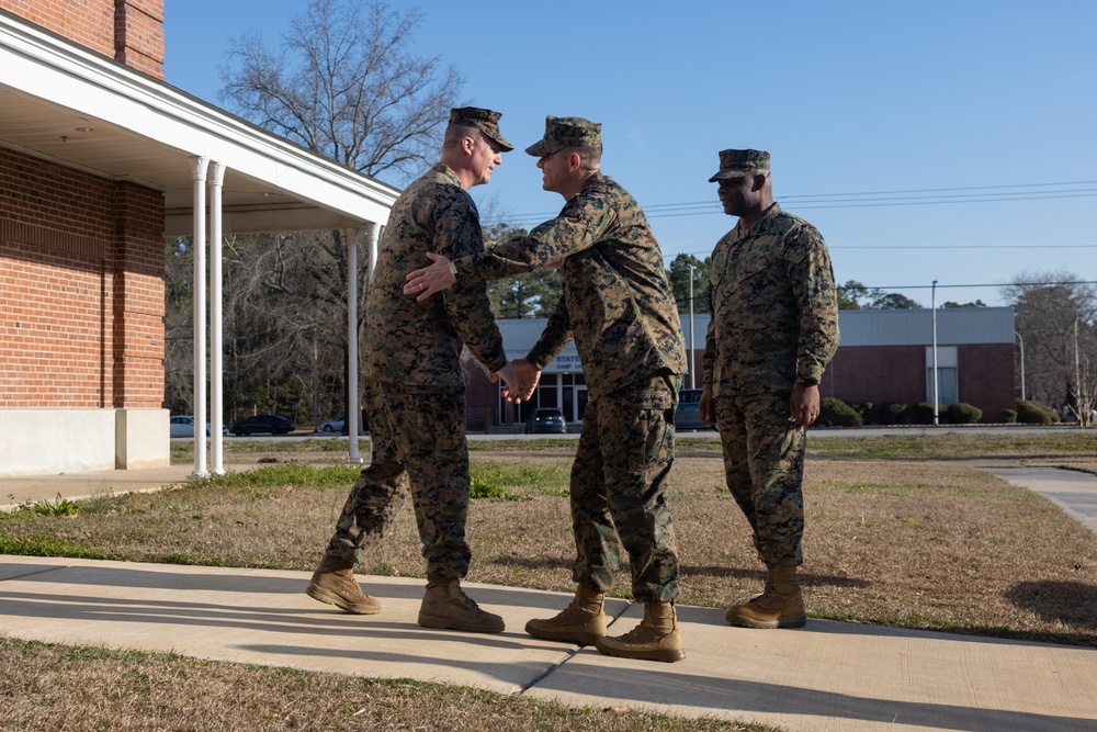 Sgt. Maj. Ruiz Visits the 2nd Marine Logistics Group Human Performance Center