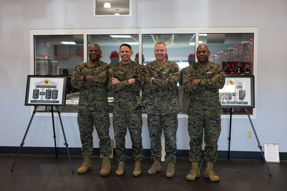 Sgt. Maj. Ruiz Visits the 2nd Marine Logistics Group Human Performance Center