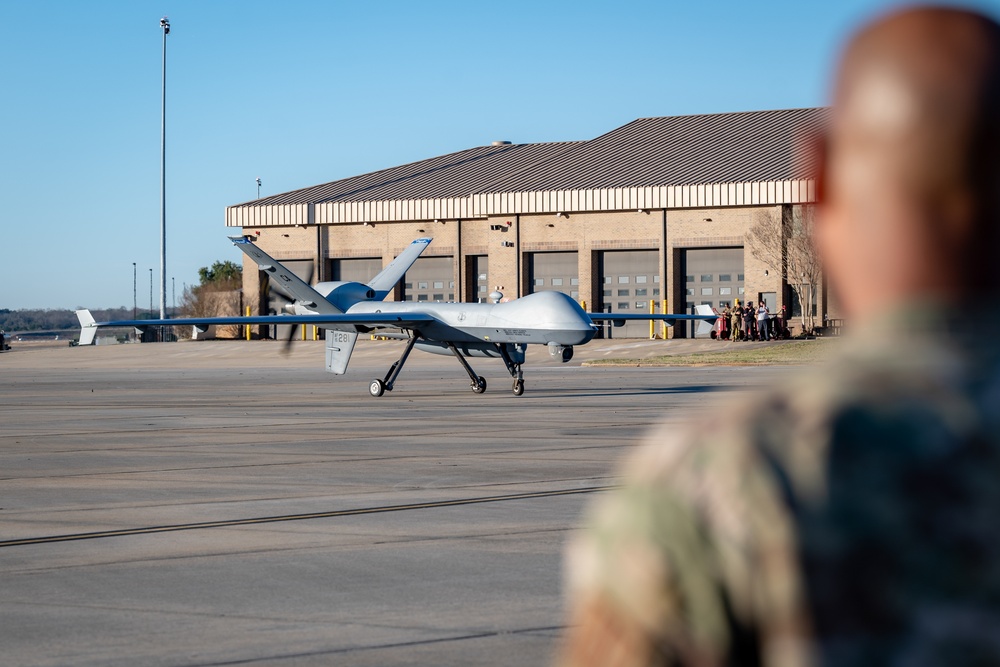 MQ-9 Reaper historic first landing at Shaw Air Force Base