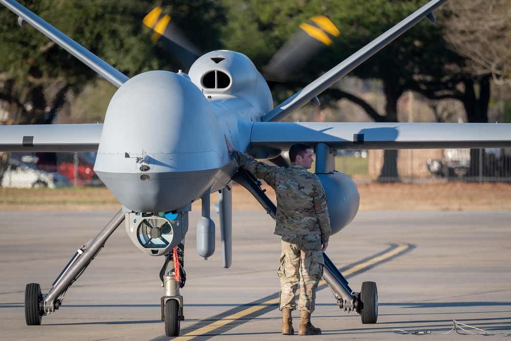 MQ-9 Reaper historic first landing at Shaw Air Force Base