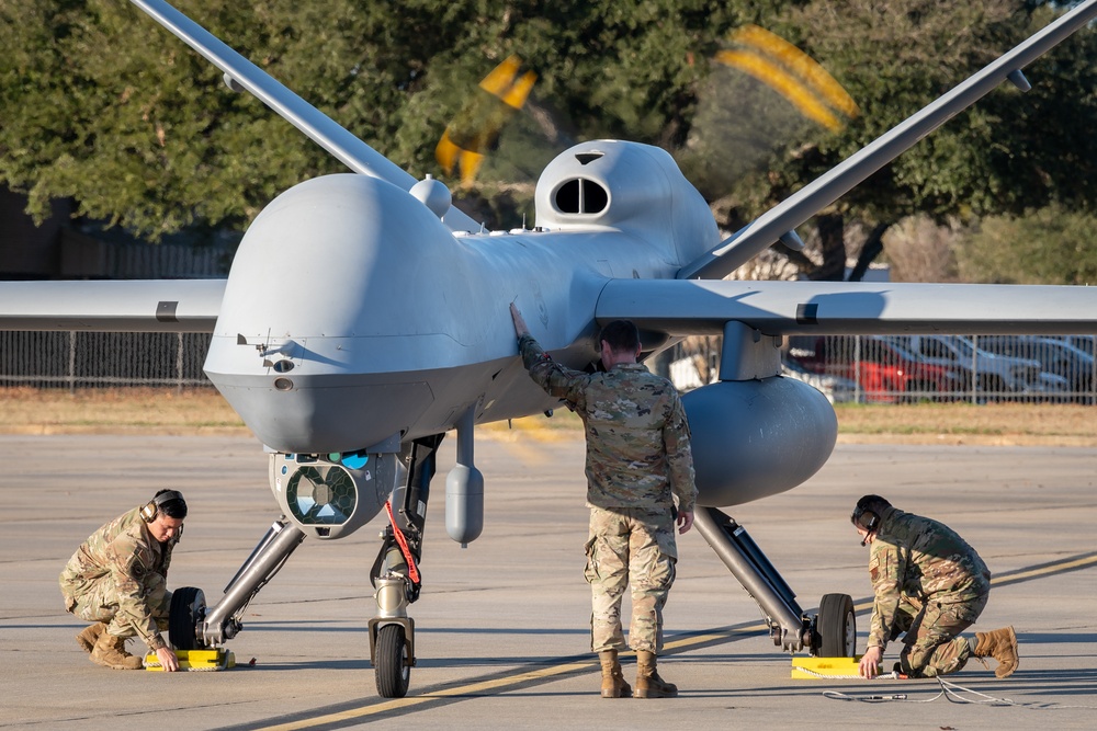 MQ-9 Reaper historic first landing at Shaw Air Force Base