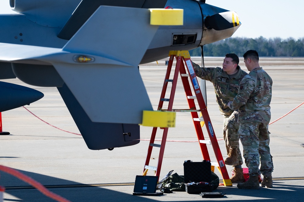 MQ-9 Reaper historic first landing at Shaw Air Force Base