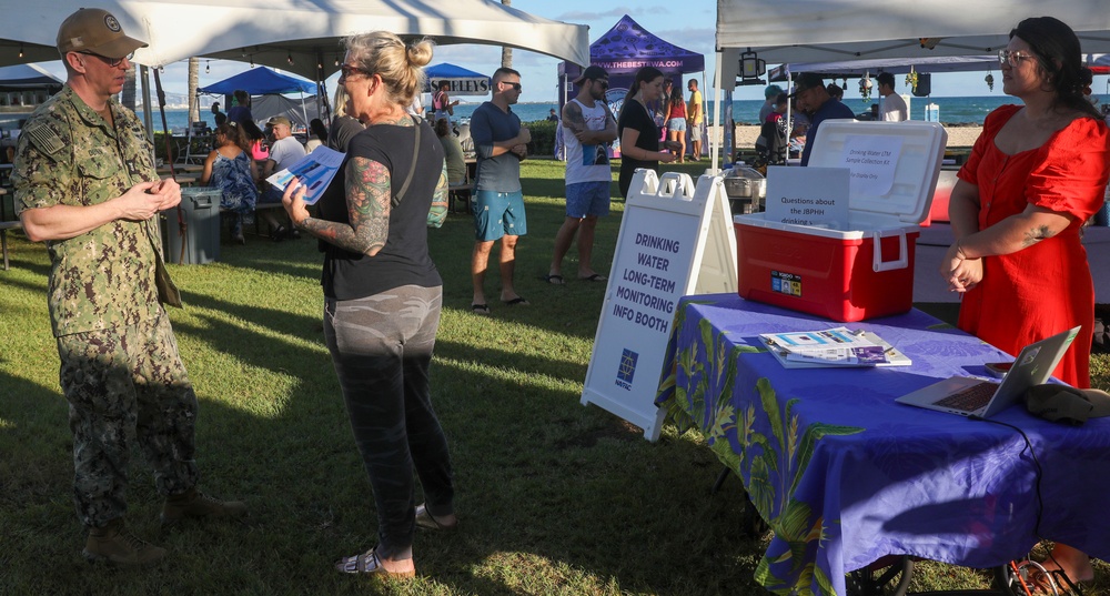 Force Master Chief Jason Dunn, the senior enlisted leader for Commander, Navy Installations Command,speaks with Hawaii residents about the Navy’s Drinking Water Long-Term Monitoring program