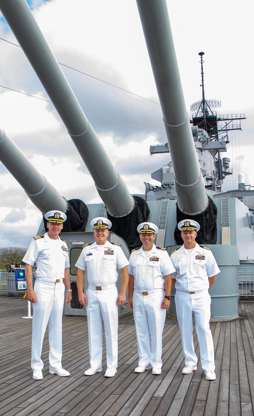 ATG MIDPAC HOLDS CHANGE OF COMMAND CEREMONY ABOARD THE MIGHTY MO.