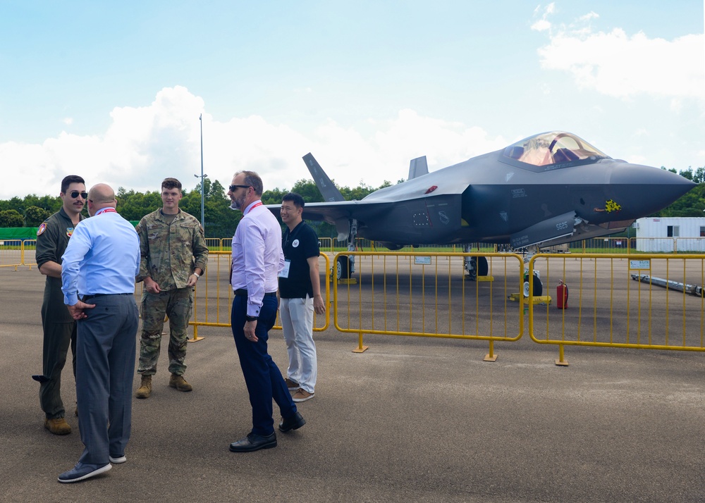DoD participates in Singapore Airshow 2024