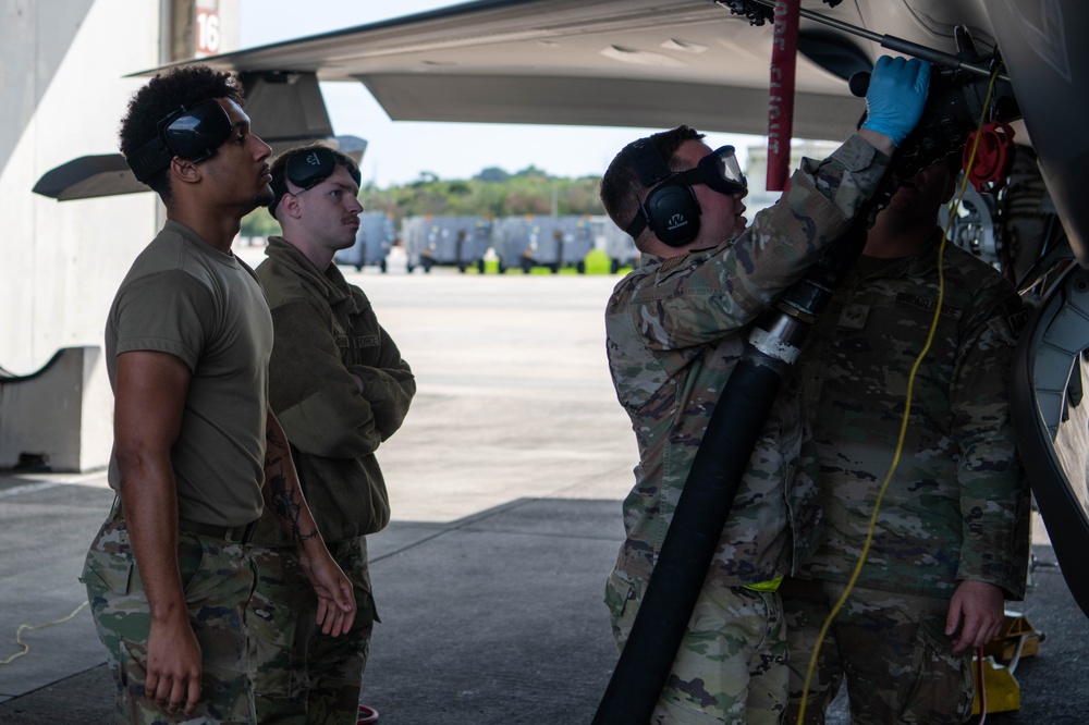 Airmen conduct ACE rapid turn exercise