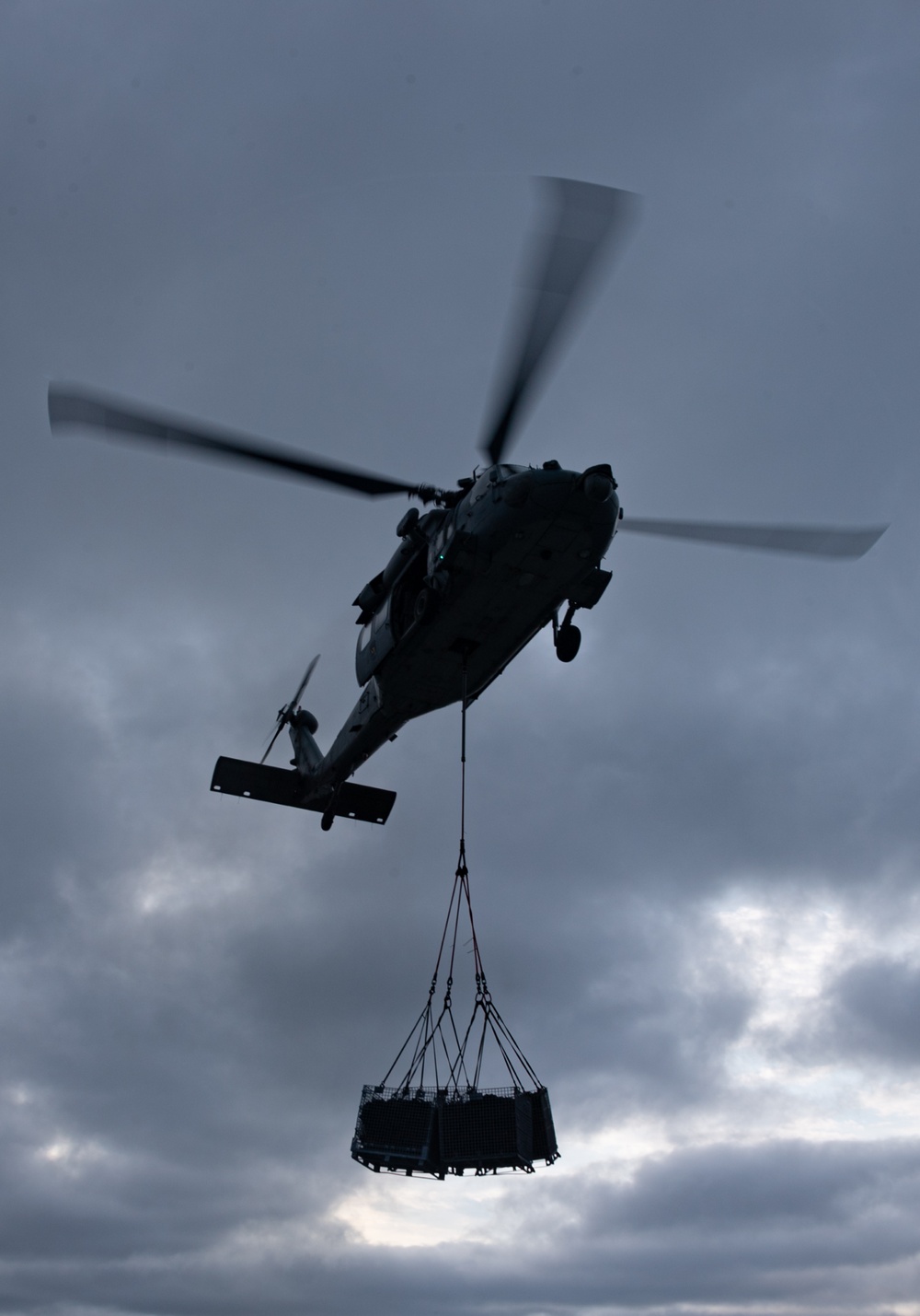 USS America Conducts (LHA 6) a Vertical Replenishment With USNS Carl Brashear (T-AKE-7)