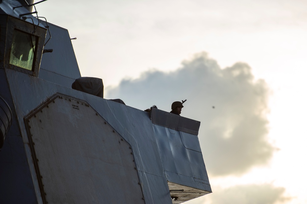 USS Mason (DDG 87) Conducts Routine Operations in C5F