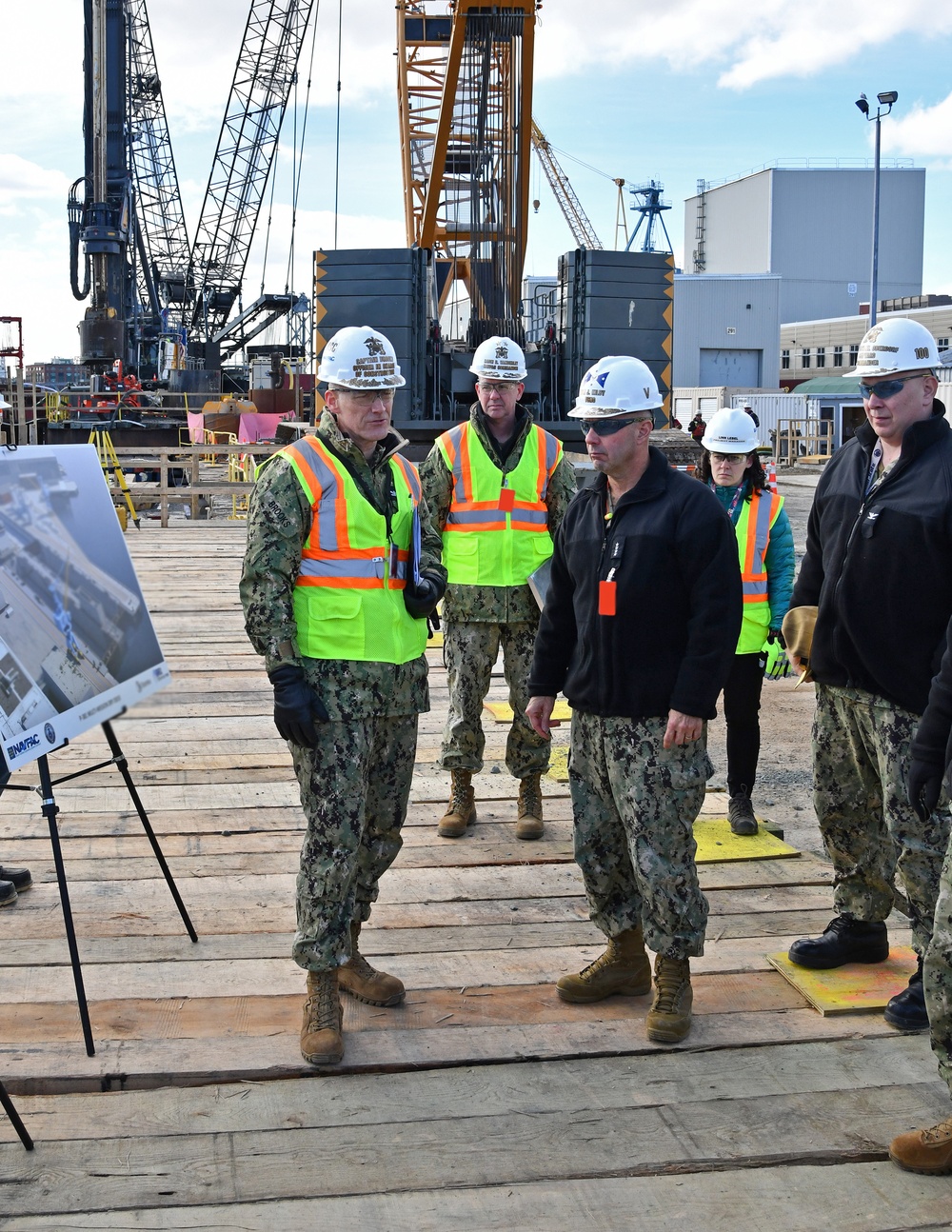 VCNO Adm. Jim Kilby Visits Portsmouth Naval Shipyard