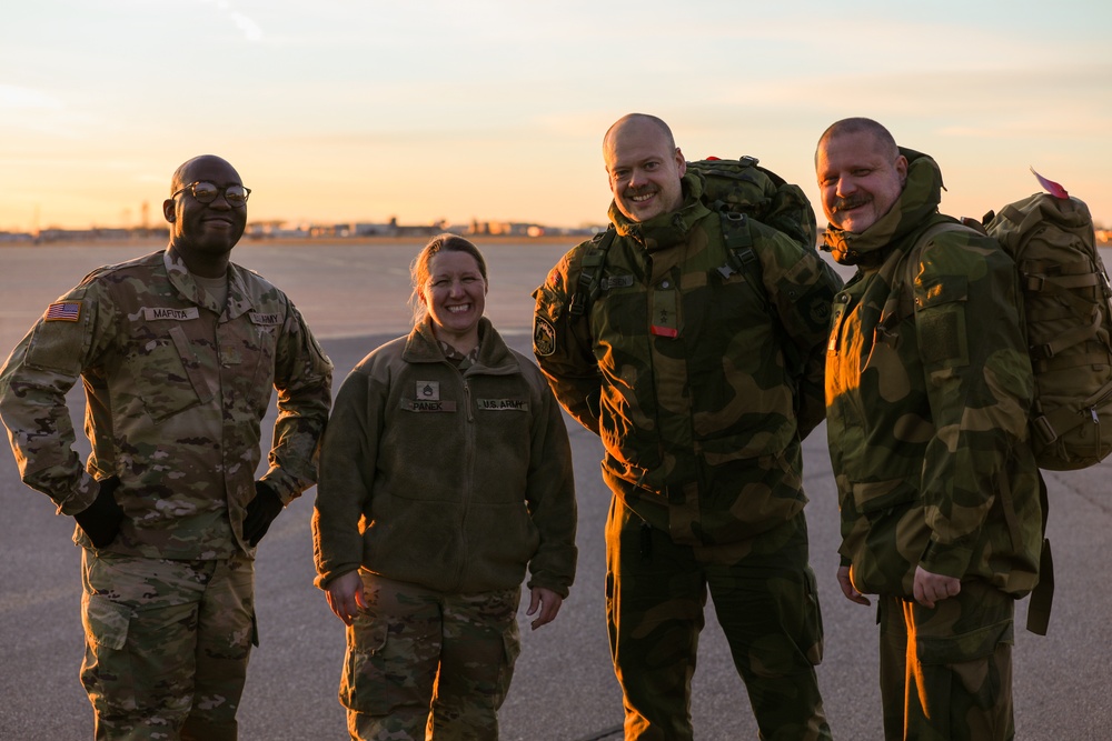 The Norwegian Home Guard Land at 133rd Air Wing for 51st NOREX