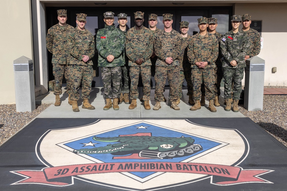 Senior Korean Marine Corps Leadership Visit Camp Pendleton