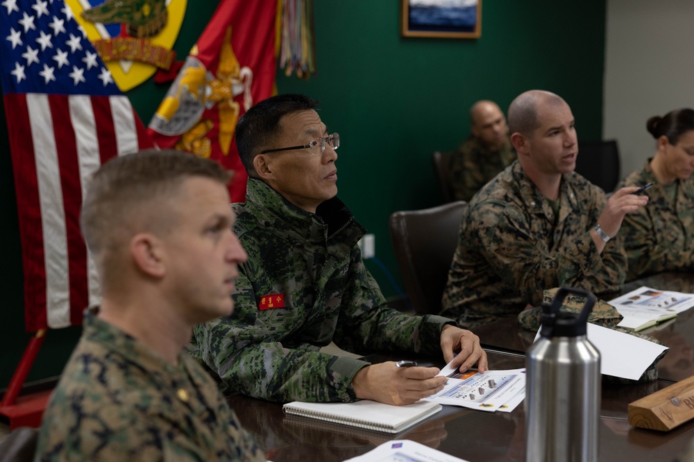 Senior Korean Marine Corps Leadership Visit Camp Pendleton