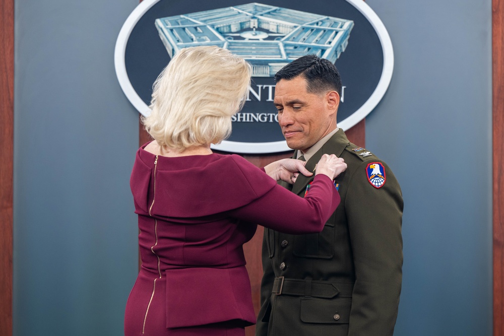 SECARMY Wormuth Recognizes Army Astronaut Col. Rubio