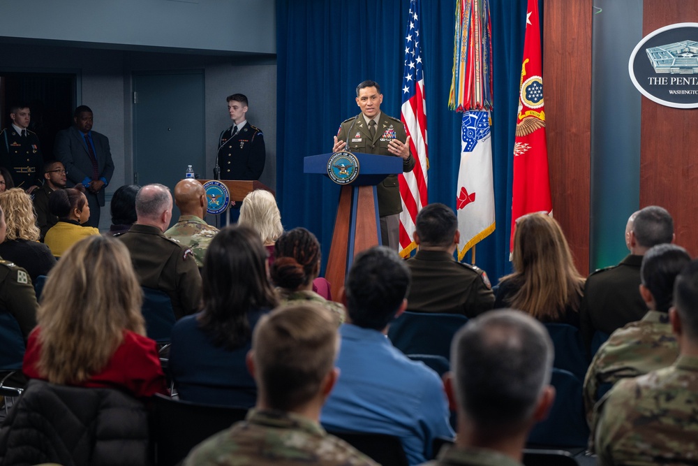 SECARMY Wormuth Recognizes Army Astronaut Col. Rubio