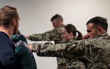 Empowering tomorrow’s leaders: UNM ROTC cadets attend Kirtland’s combative course