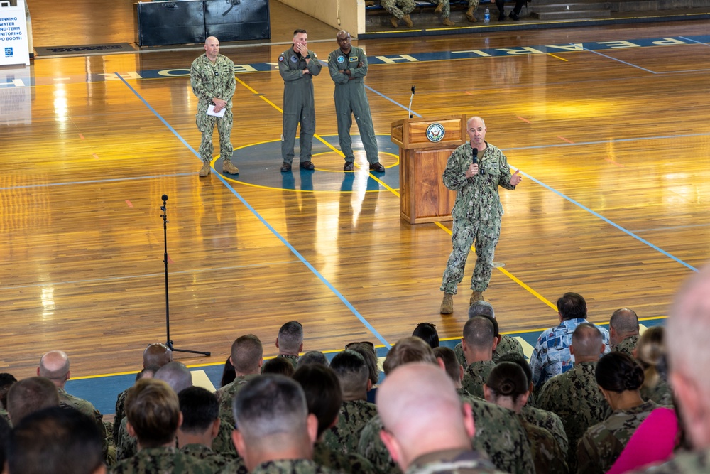 Command Leadership Holds Town Hall at Joint Base Pearl Harbor Hickham