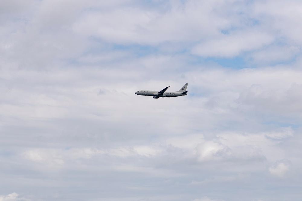 USS Dwight D. Eisenhower Conducts Routine Operations in the Red Sea