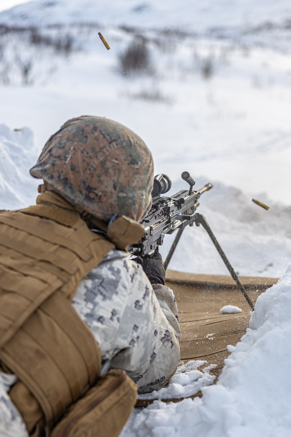 Combat Logistics Battalion 6 Conducts a Live Fire and Maneuver Range