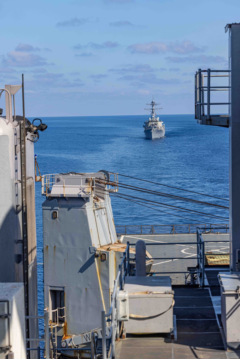 USS Carter Hall (LSD 50) Conducts Maneuvering Exercise