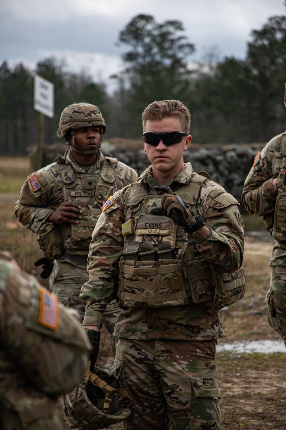 3rd Division Sustainment Brigade brushes up on their M240 weapon skills