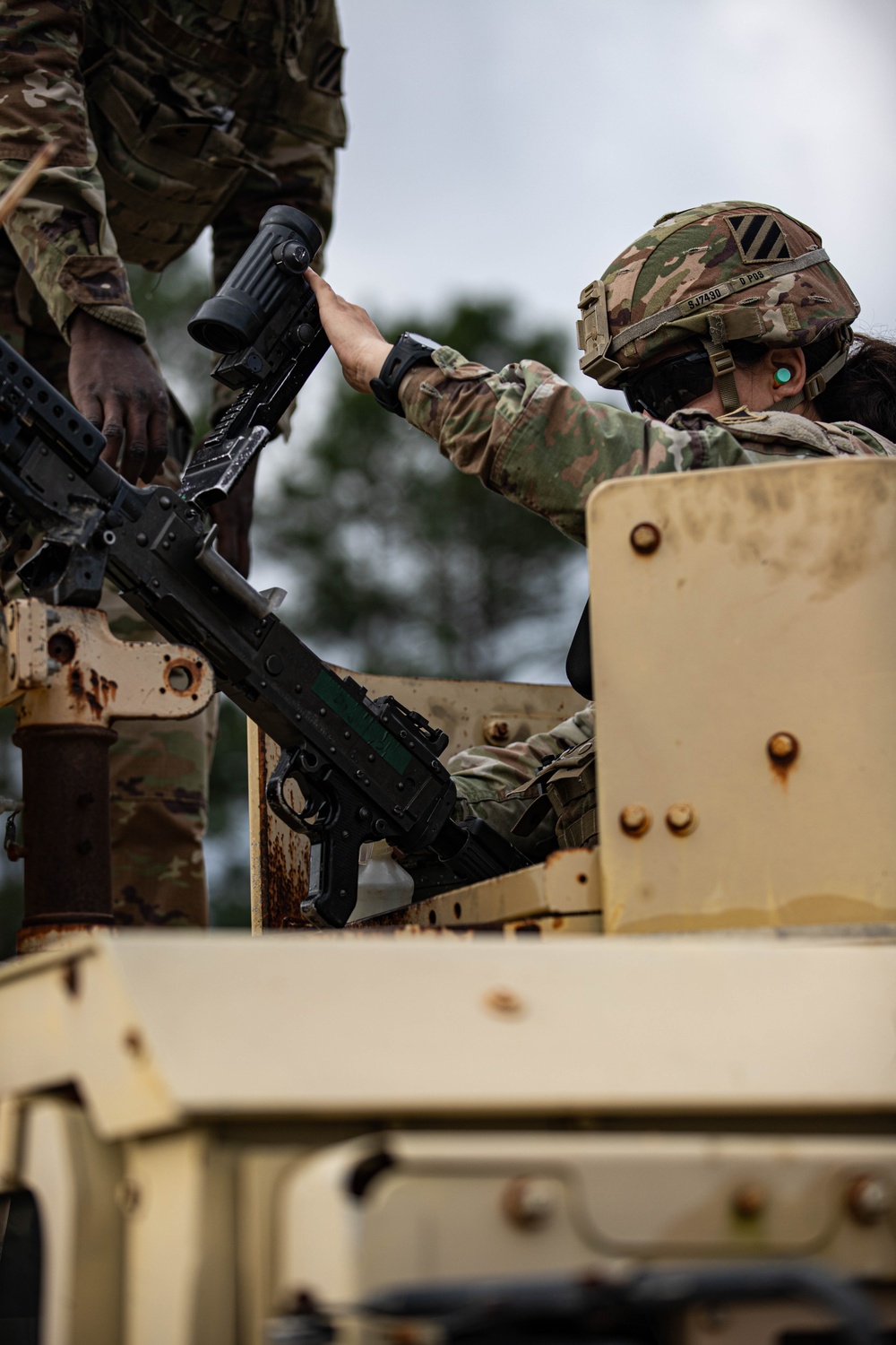 3rd Division Sustainment Brigade brushes up on their M240 weapon skills