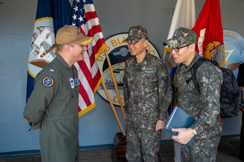 Singapore and Republic of Korea Visit USS Blue Ridge