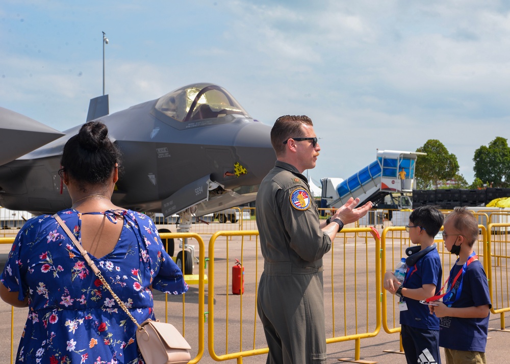 DoD participates in Singapore Airshow 2024