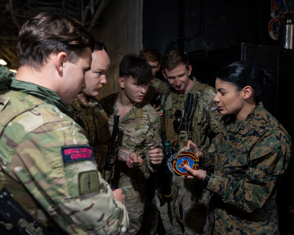 British Royal Marine Commandos tour USS Bataan