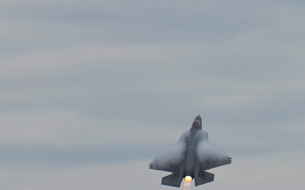 Wisconsin Airmen complete first F-35 training deployment