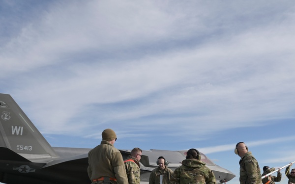 Wisconsin Airmen complete first F-35 training deployment