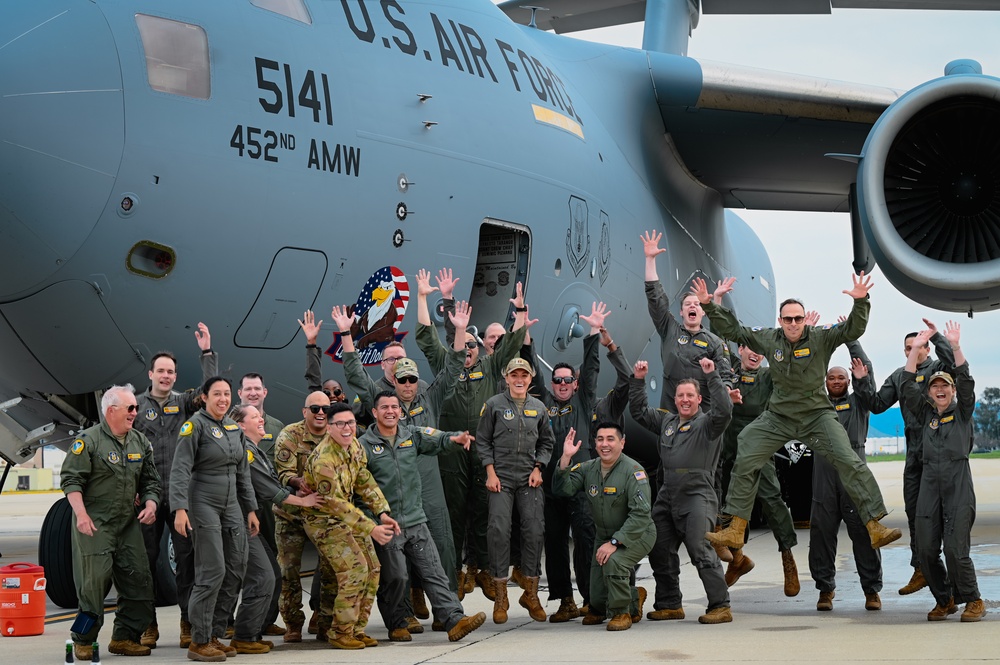 Lieutenant Colonel Doug Ferrette Fini Flight