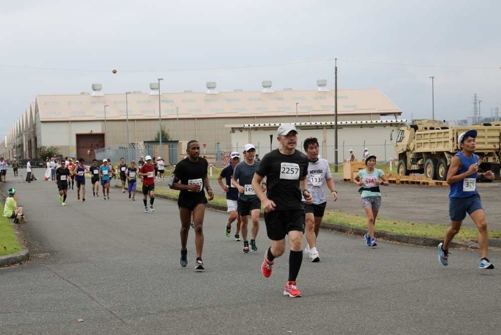 Sagami General Depot hosts 4,000 runners in East Japan Half Marathon, relay event