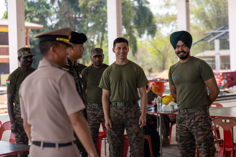 Cobra Gold 24; Thai Army Colonel Sawit Thantranon Visits Bankhaocha-Angkromklong School