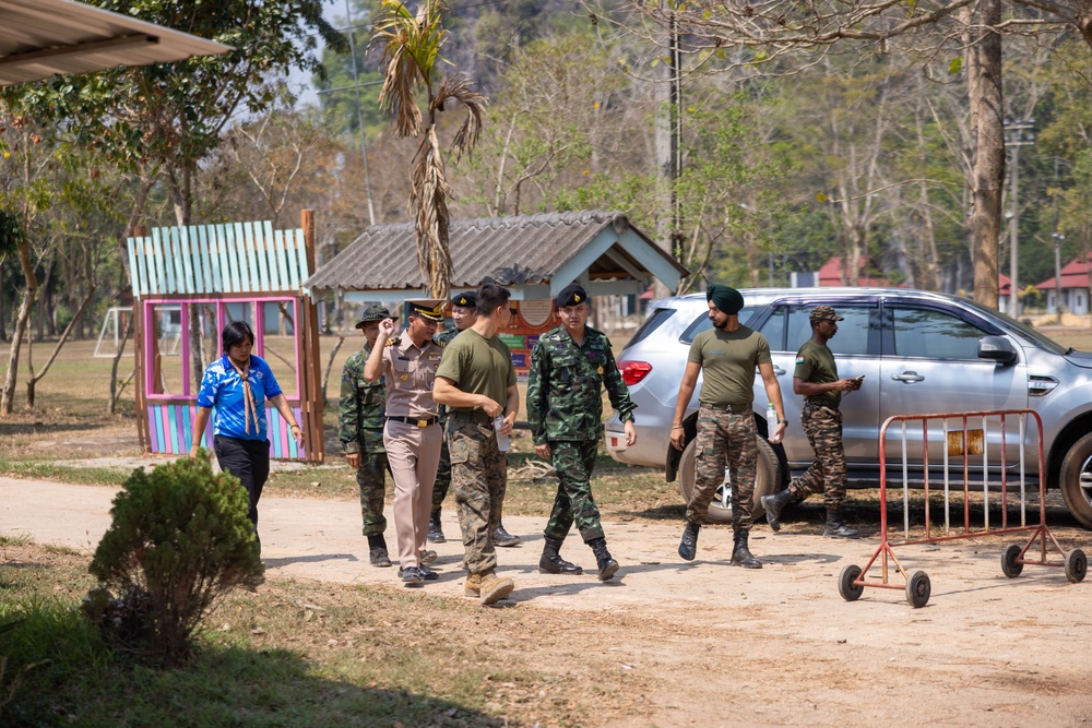 Cobra Gold 24; Thai Army Colonel Sawit Thantranon Visits Bankhaocha-Angkromklong School