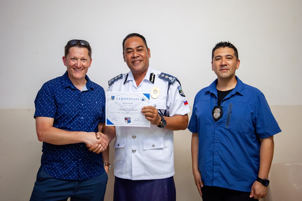 Samoan Police Service Members Awarded during SPP Exchange