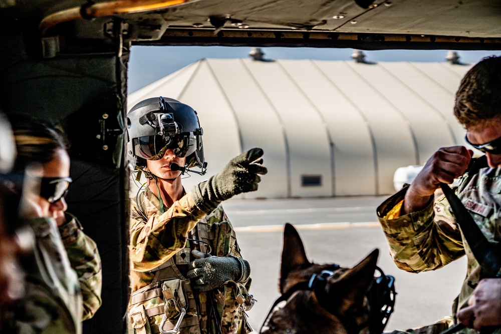 DVIDS Images 82nd CAB K9 Morale Flight [Image 2 of 33]
