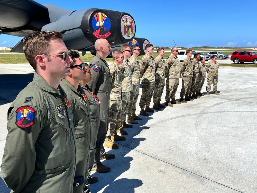 Bomber Task Force Airmen meet with congressional staff delegation