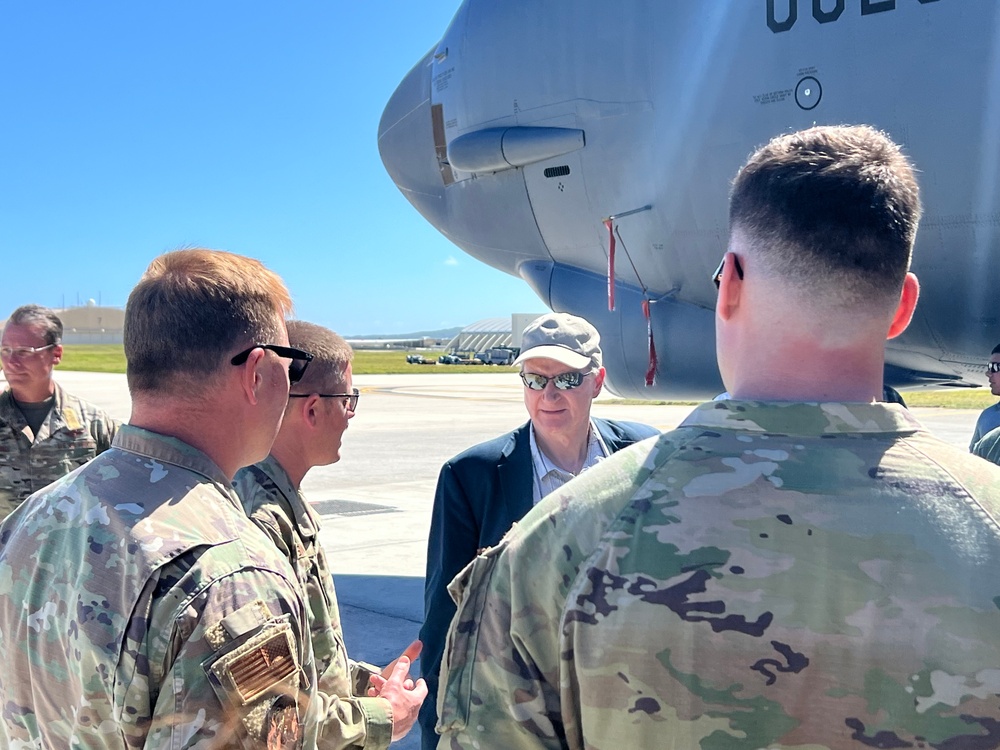 Bomber Task Force Airmen meet with congressional staff delegation