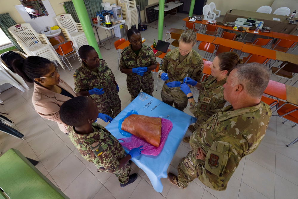 USAF reservists practice medical readiness with Suriname Armed Forces